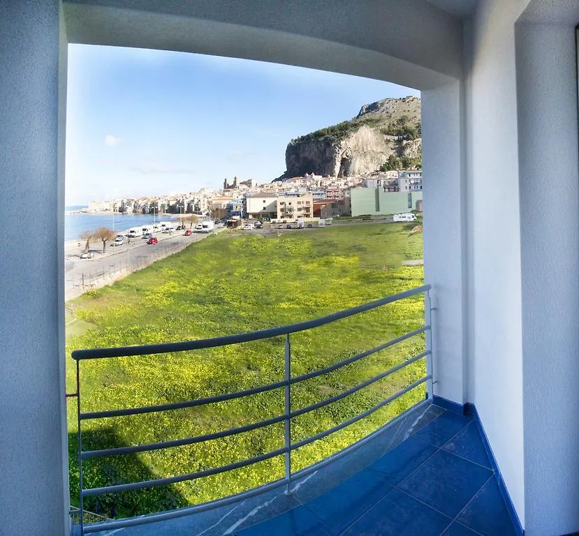 Astro Suite Hotel Cefalu