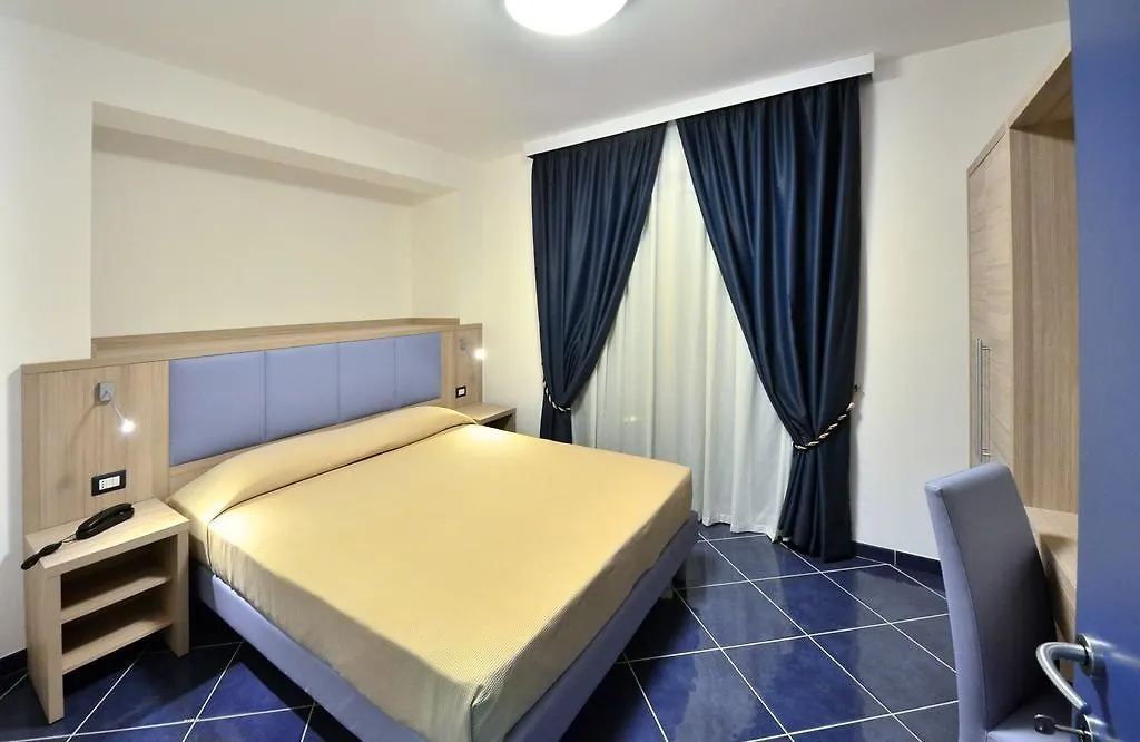 Astro Suite Hotel Cefalu