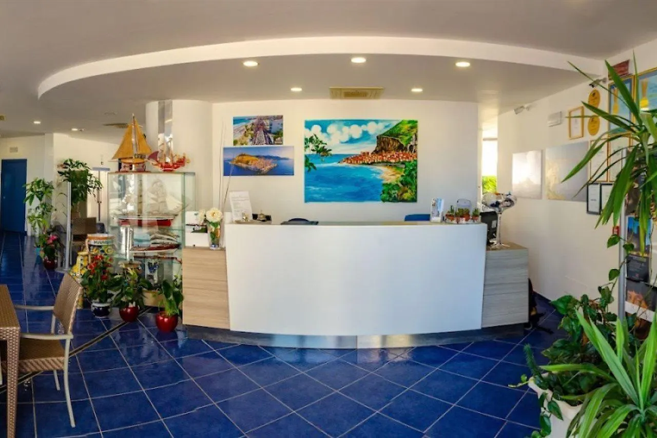 Astro Suite Hotel Cefalu