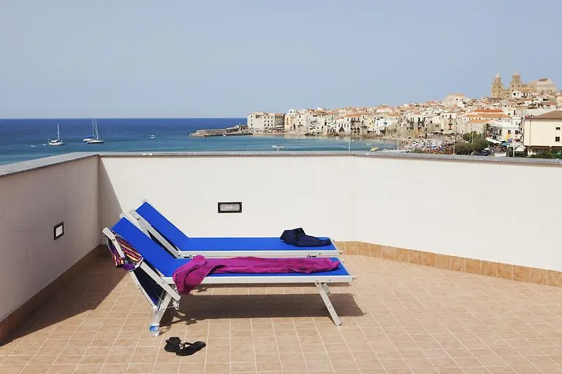 Astro Suite Hotel Cefalu 4*,