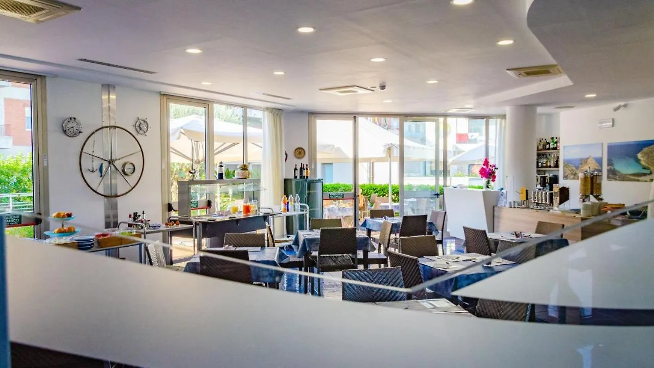 Astro Suite Hotel Cefalu